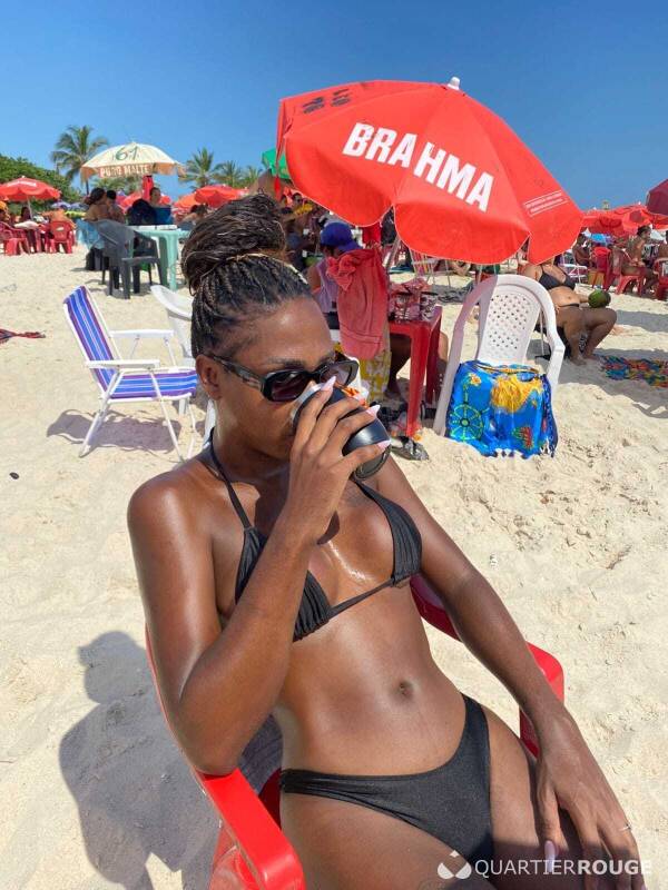 Larissa Hagan (Photo)