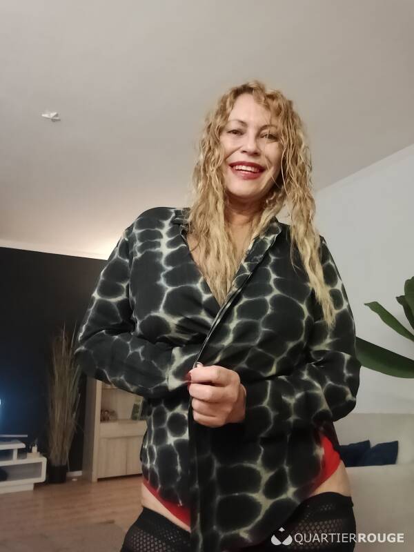 Teresa Mendonza (Photo)