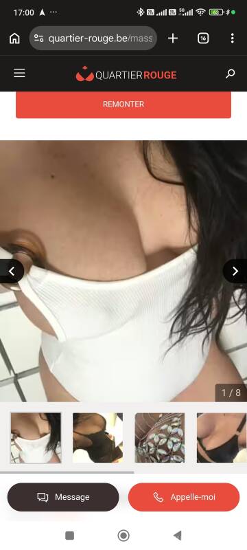 Dina (Photo)