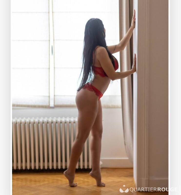ANNA (Photo)