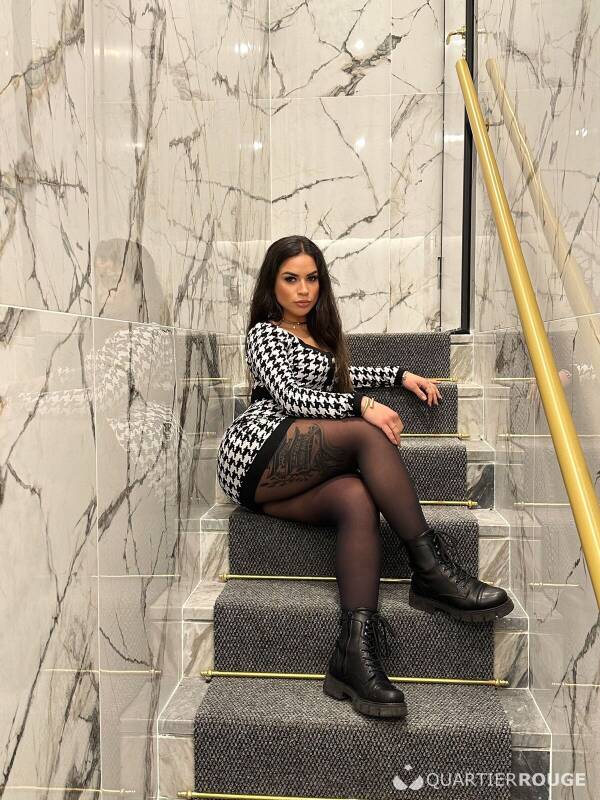 Mistress Leticia (Photo)