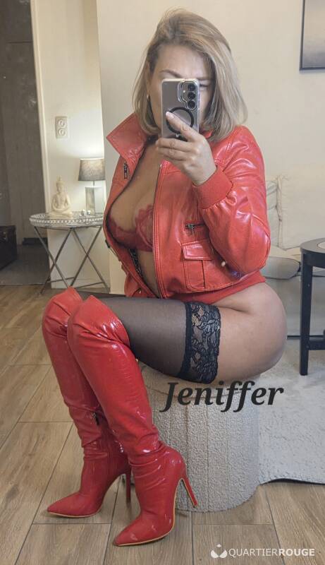 Jeniffer hot (Photo)