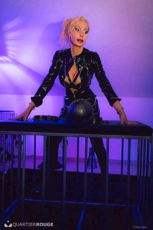 Maîtresse Morgane (Photo)