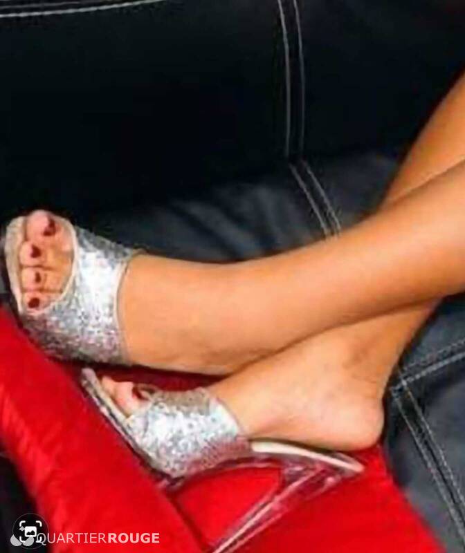 ERIKA HEBBERIG (Photo)