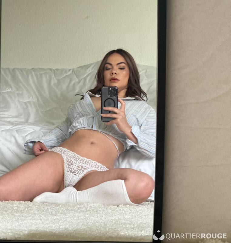 Anitta Fiorini (Photo)