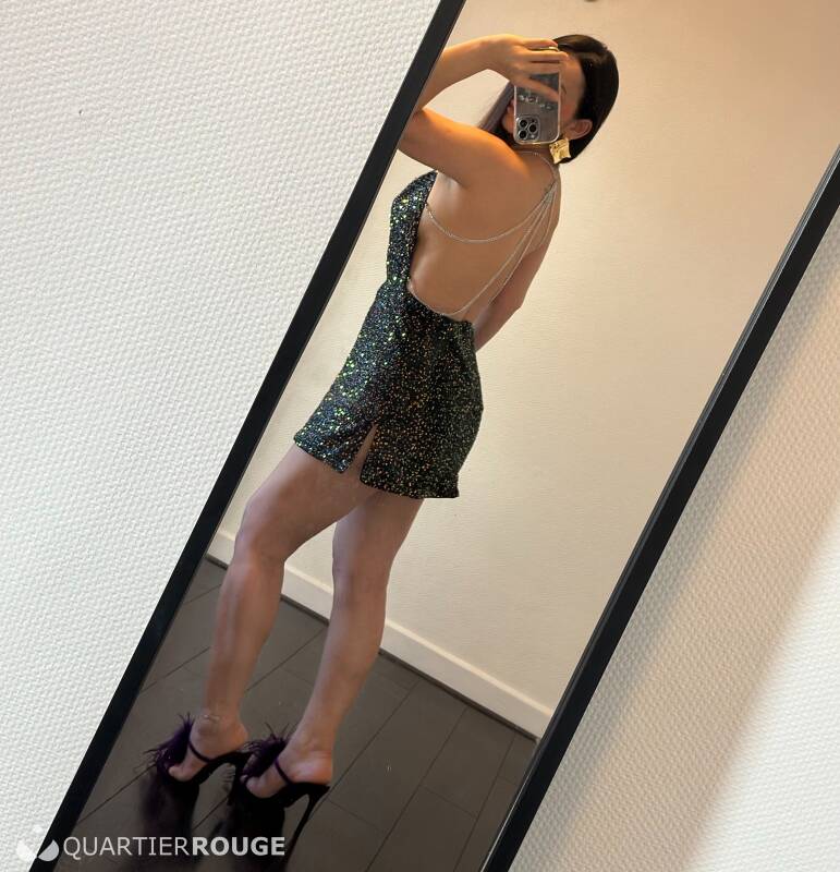 Chloe Dubois (Photo)