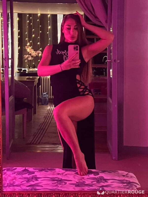 Carolina 100%real (Photo)