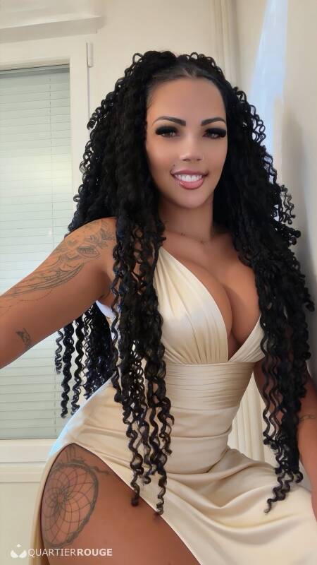 Soraya Vermelha (Photo)