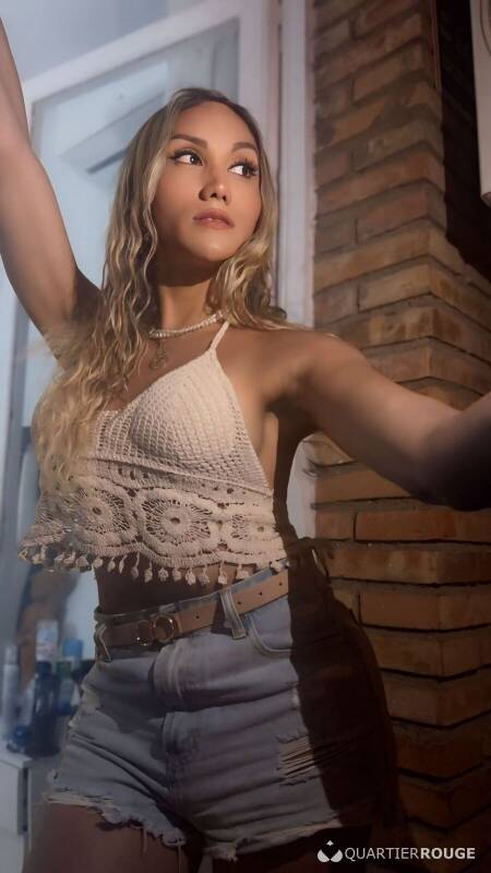 Victoria Grimaldi (Photo)