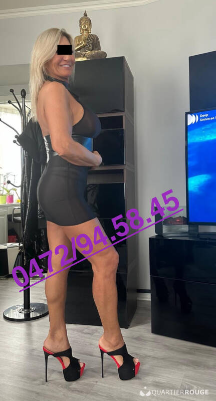 ILONA  MATURE (Photo)