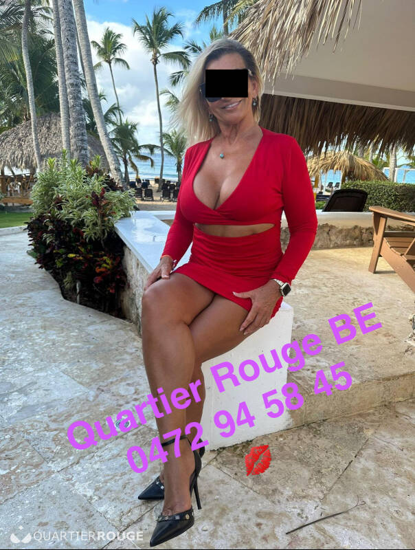 ILONA  MATURE - MILF (Photo)