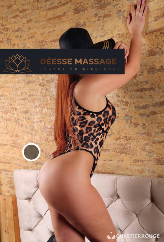 LYLY - DEESSE MASSAGE (Photo)