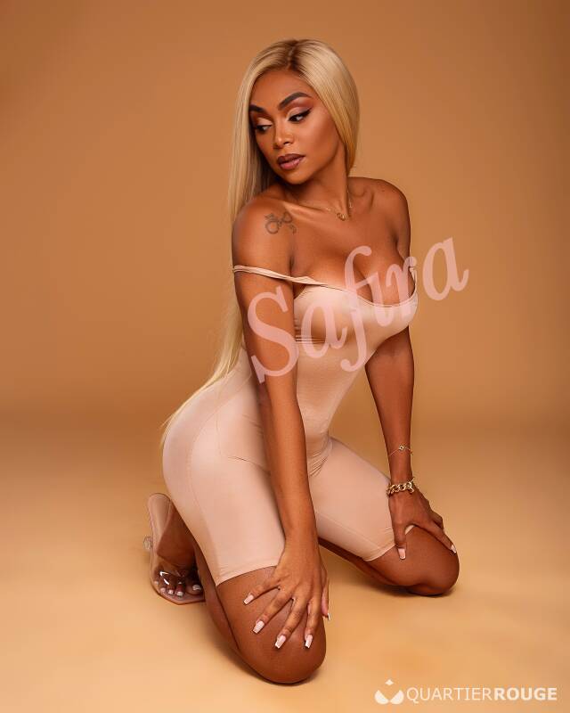 Safira (Photo)