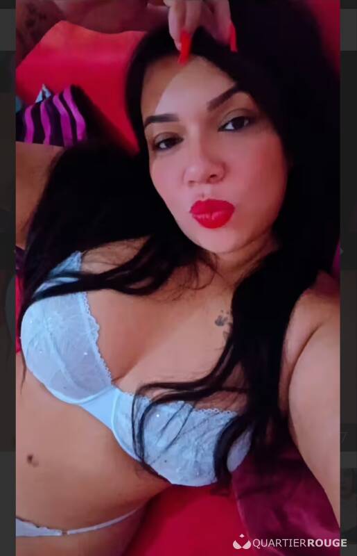 Sabrina, 100% authentique, aucune dception (Photo)