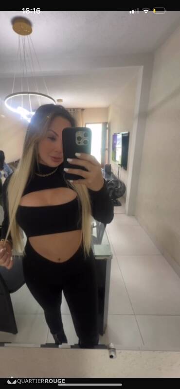 Ana victoria (Photo)