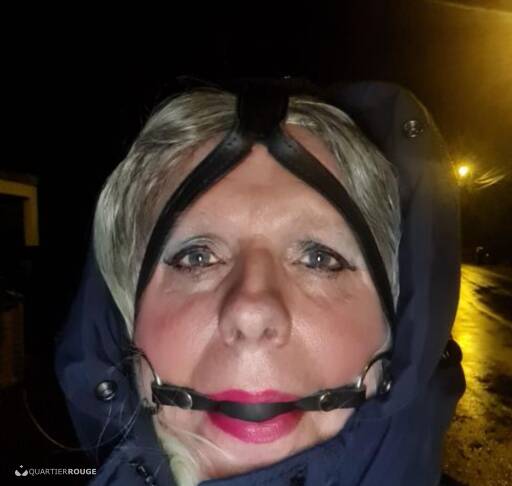 Lope soumise sissy (Photo)