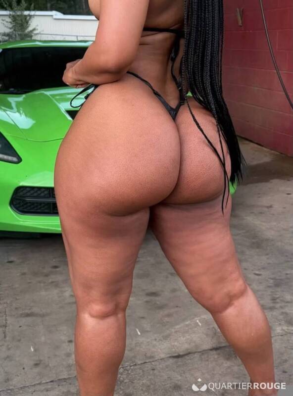 Charli Gomes (Photo)