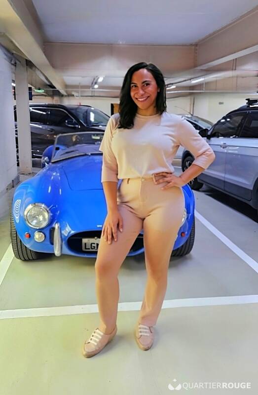 Paty shemale (Photo)
