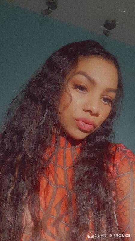 Naira sensual (Photo)