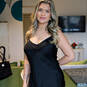 Laura (Photo #14)