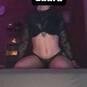 Laura (Photo #5)