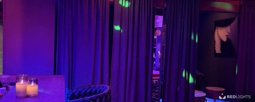 Hôtesse recherchée