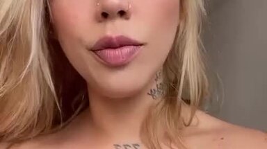 Cristal NOUVEAU DANS LA VILLA