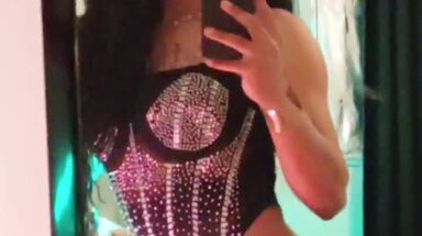 Jenifer TS hot
