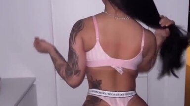 Maitê Quente