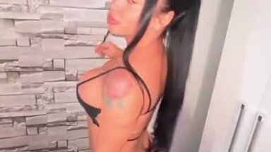 Bruna TS