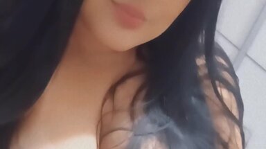 Maya hot