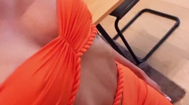Anitta Petite