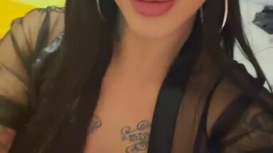 TS Blonde sexy