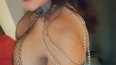 Scarlett trans