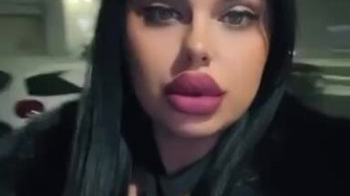 Mia boom