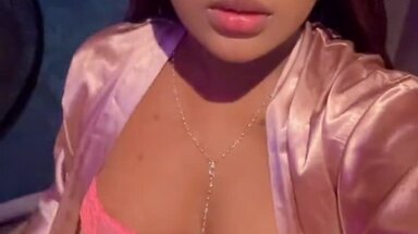 Zoe