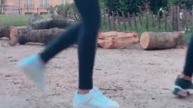 2 péripatéticiennes