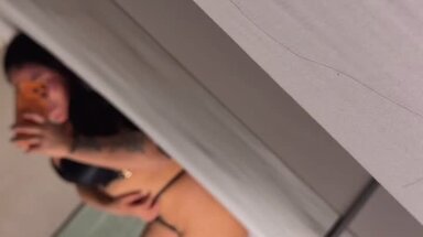 Bella