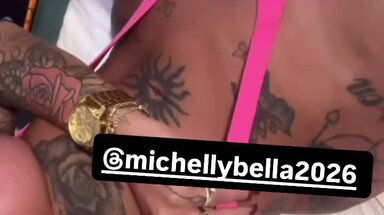 MICHELLY BELLA SEXY