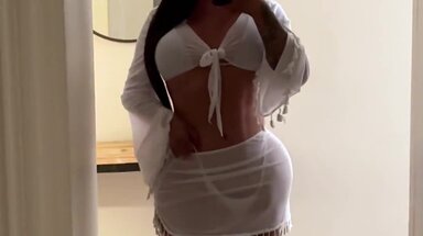 MOMMY HONEY