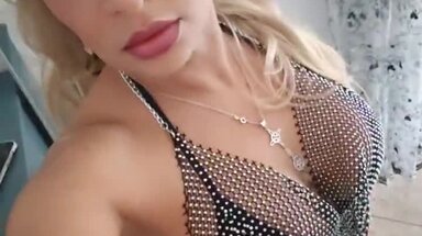 Vanessa Bella