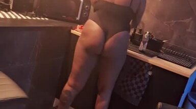 Avaa