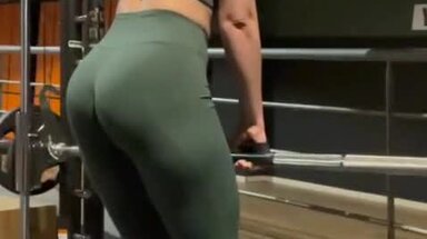 Emanuelly - Masseuse